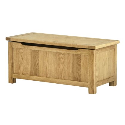 Northwood Blanket Box