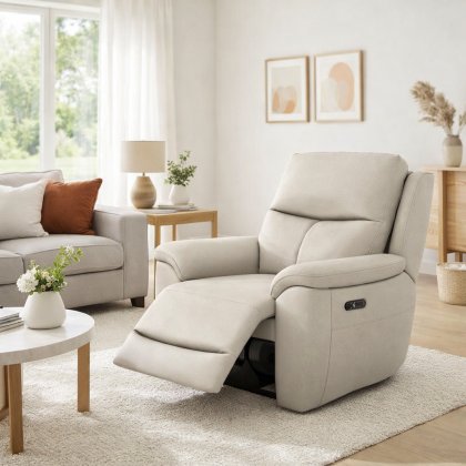 La-Z-Boy Douglas Armchair with Head Tilt & Lumbar