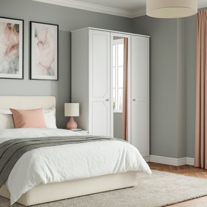 Shide Tall Triple Mirror Robe Shide Tall Triple Mirror Robe