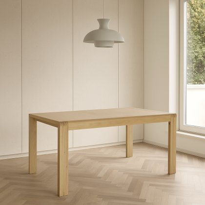 Ercol Bosco Medium Extending Dining Table