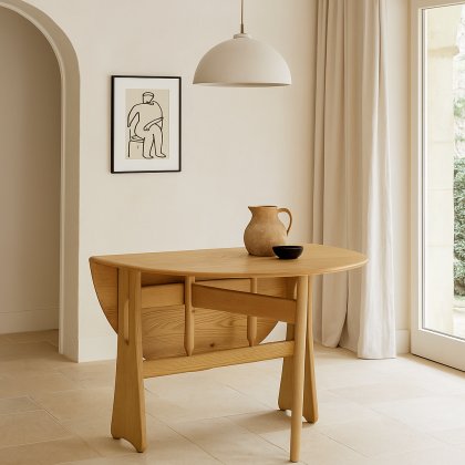 Ercol Windsor Gate Leg Table