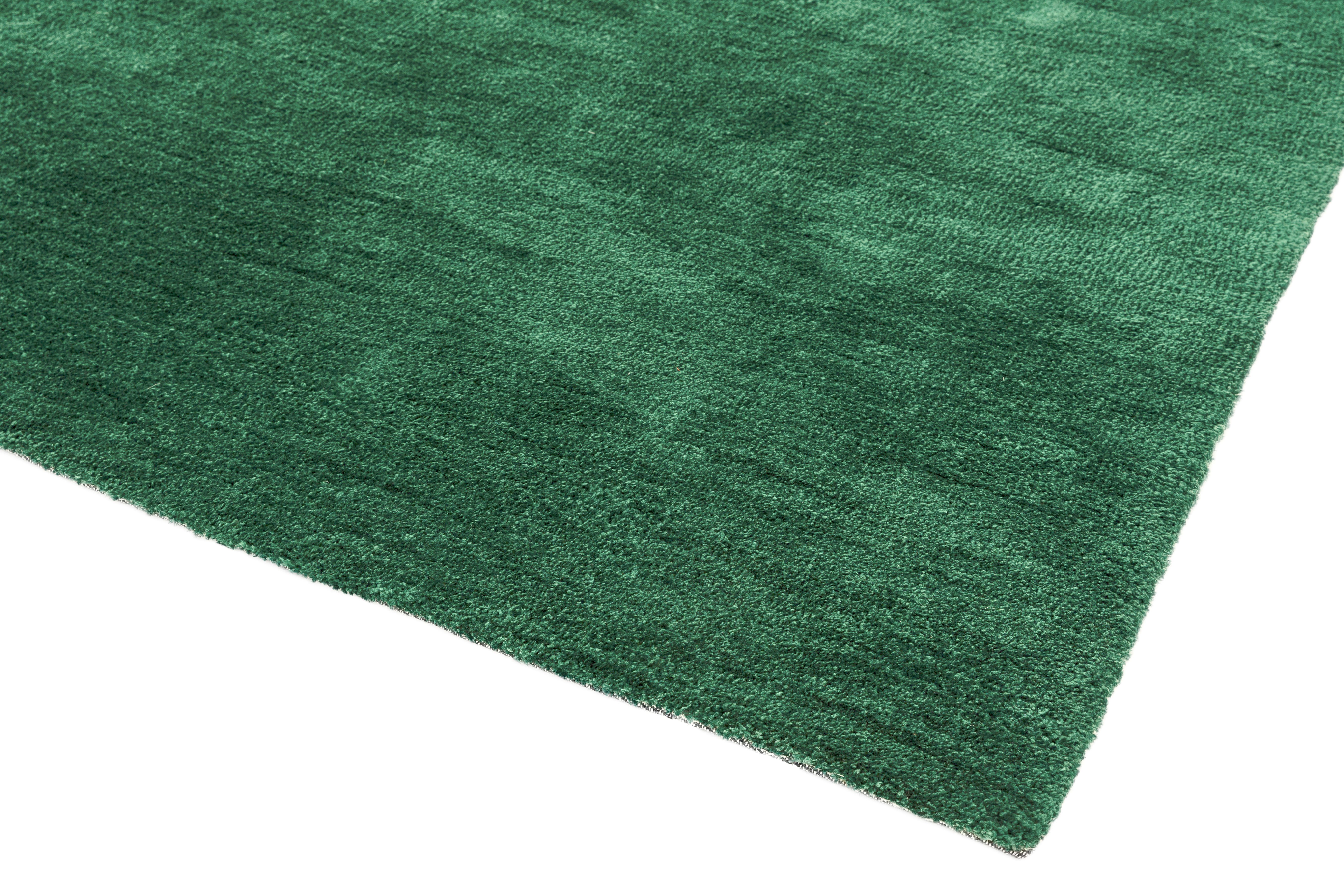Milo Rug - Green Milo Rug - Green