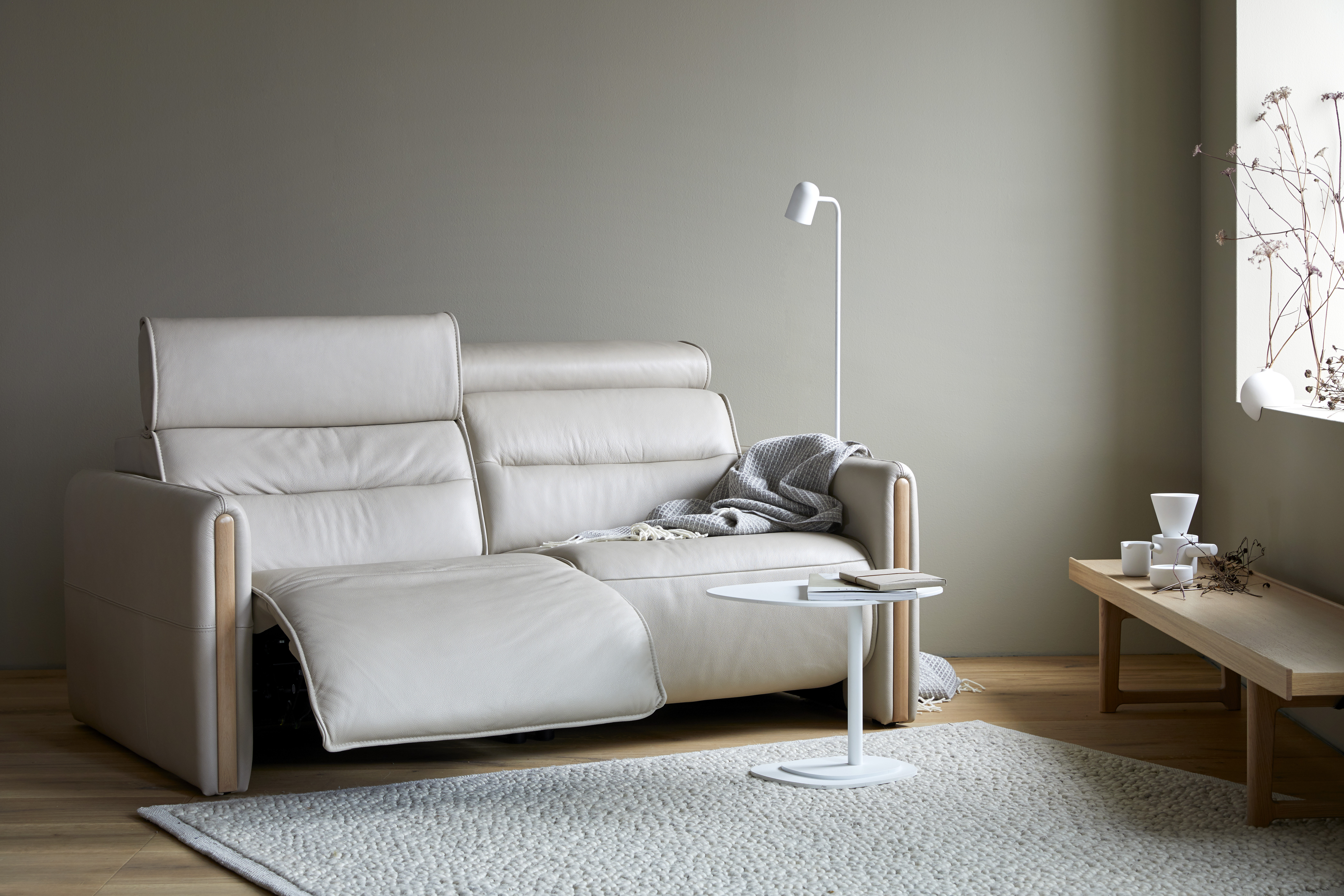 Stressless Emily 2 Seater Power