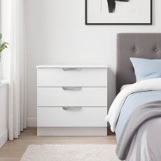 Carisbrooke 3 Drawer Chest Carisbrooke 3 Drawer Chest