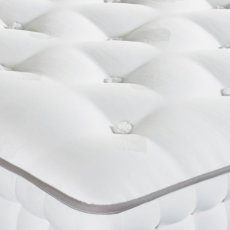 Solent Collection - Ruby 9000 Comfort Mattress Solent Collection - Ruby 9000 Comfort Mattress