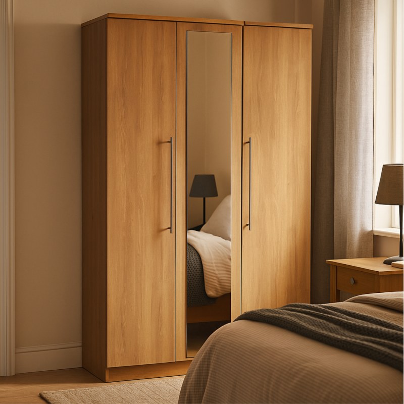 Shalcombe Triple Mirror Robe Shalcombe Triple Mirror Robe