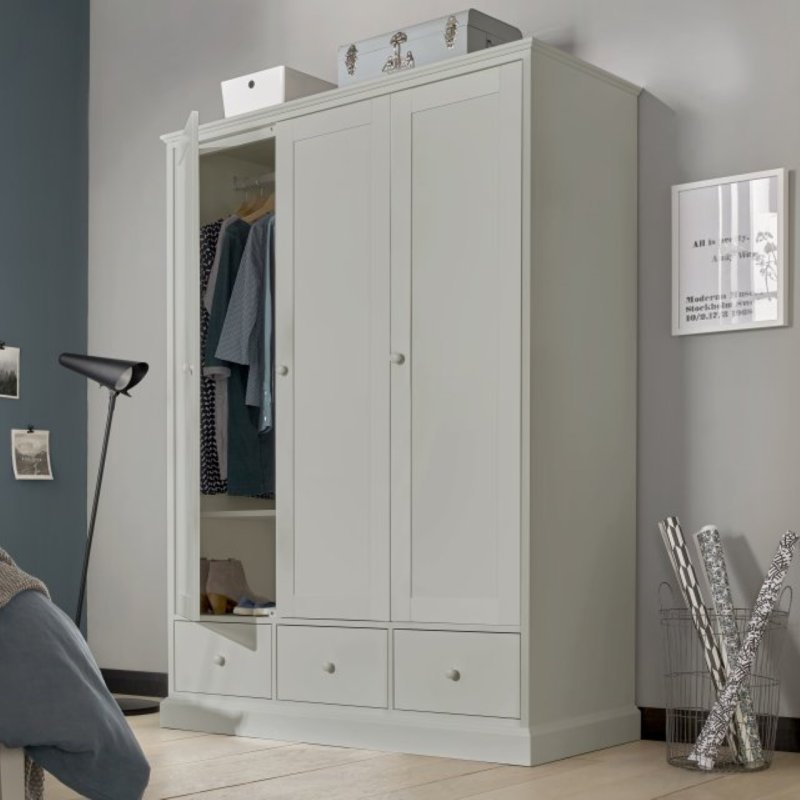 Ashby Soft Grey Triple Wardrobe Ashby Soft Grey Triple Wardrobe