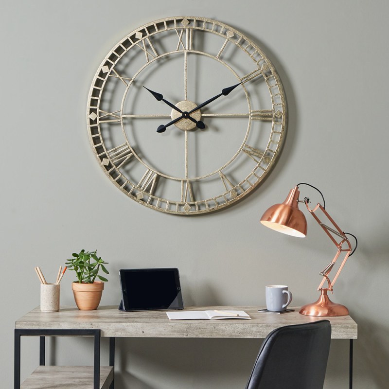 Antique Gold Metal Round Wall Clock Antique Gold Metal Round Wall Clock